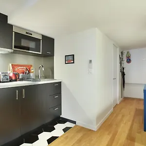 Le Marais By Prestige Apartment